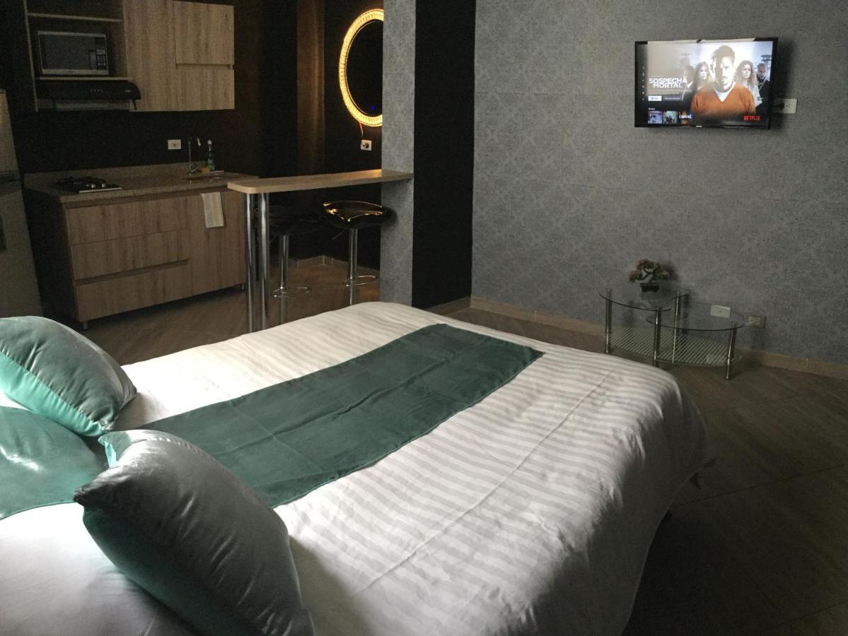 Apartahotel Avanti Medellín Buitenkant foto