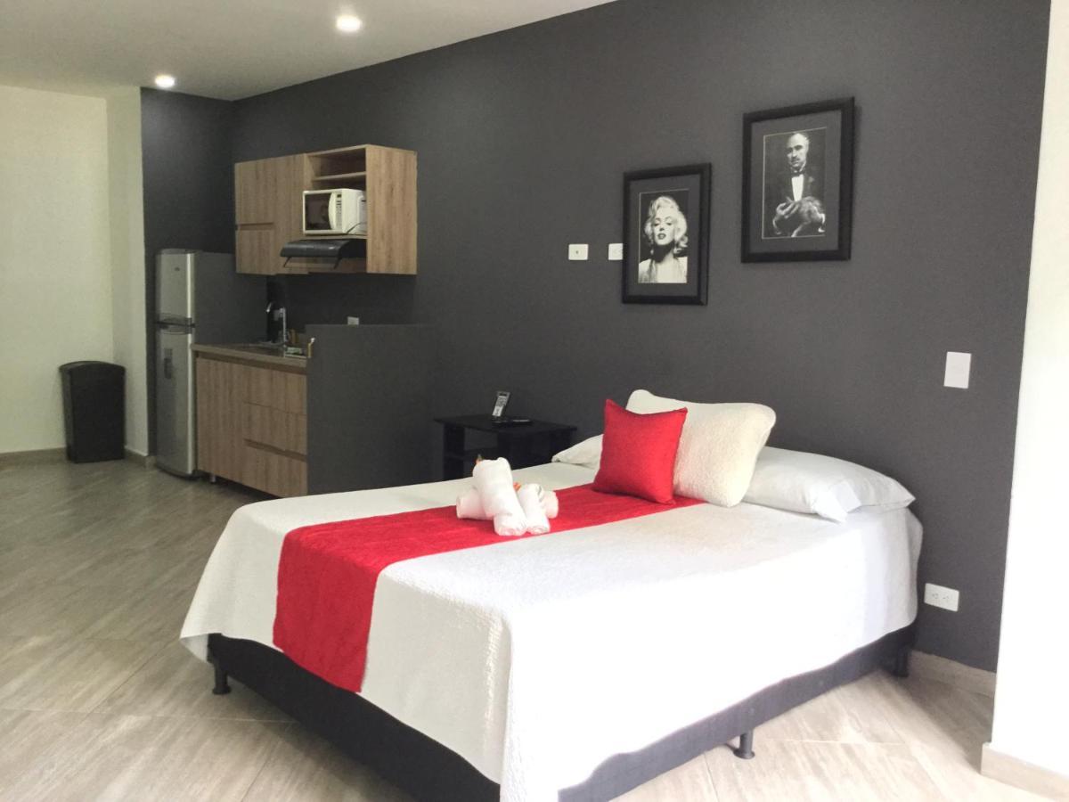 Apartahotel Avanti Medellín Buitenkant foto