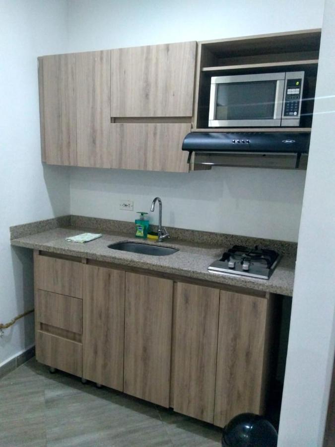 Apartahotel Avanti Medellín Buitenkant foto
