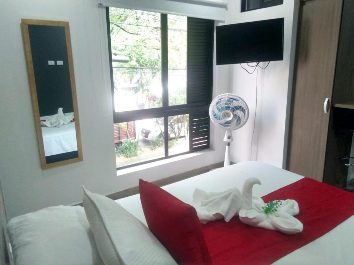 Apartahotel Avanti Medellín Buitenkant foto